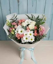 Букет цветов из:  Розы, Лизиантусы и Хризантемы #REPLACE_PRED# Силикатном