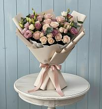 Букет цветов из:  Розы и Лизиантусы в Силикатном