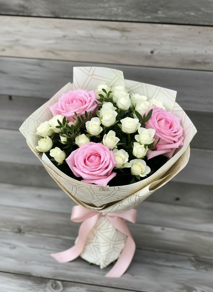 Букет цветов из: Розы в Силикатном