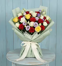 Букет цветов из:  Розы #REPLACE_PRED# Силикатном