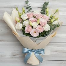 Букет цветов из:  Лизиантусы в Силикатном