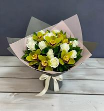 Букет цветов из:  Орхидеи и Розы в Силикатном