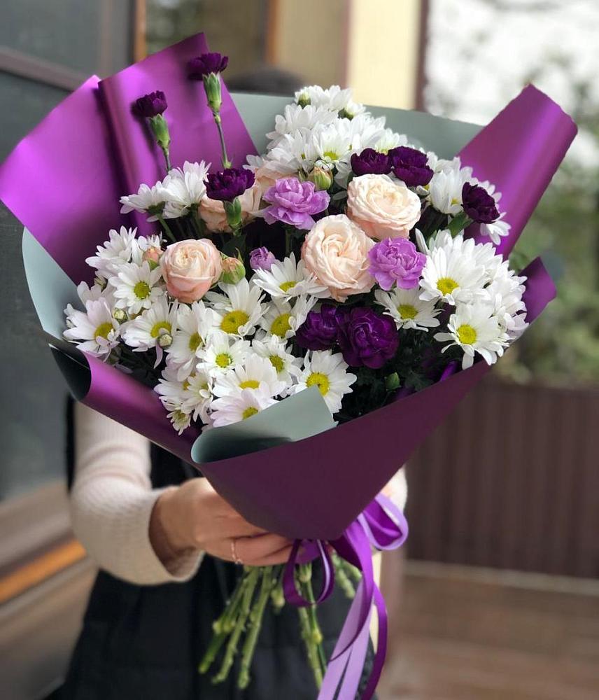 Букет цветов из: Хризантемы, Гвоздики и Розы в Силикатном