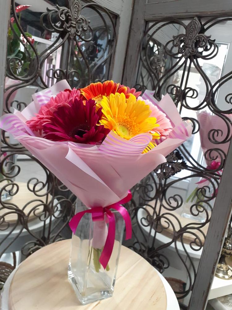 Букет цветов из: Герберы в Силикатном