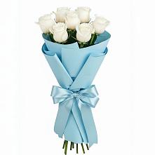 Букет 7 белых роз Проуд в Силикатном