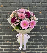 Букет цветов из:  Герберы и Хризантемы в Силикатном