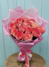 Букет 15 Розовых роз Равель #REPLACE_PRED# Силикатном
