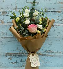 Букет цветов из:  Розы и Лизиантусы в Силикатном