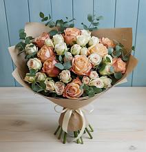 Букет цветов из:  Альстромерии и Розы #REPLACE_PRED# Силикатном